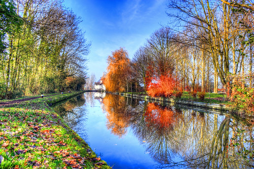 christmas trees winter sunset england nature clouds canon reflections landscape boats canal beds buckinghamshire bedfordshire bluesky ladybird aylesbury naval tring bucks hdr waterways cottages herts narrowboats aylesburyvale astonclinton eos450d mygearandme creativephotocafe