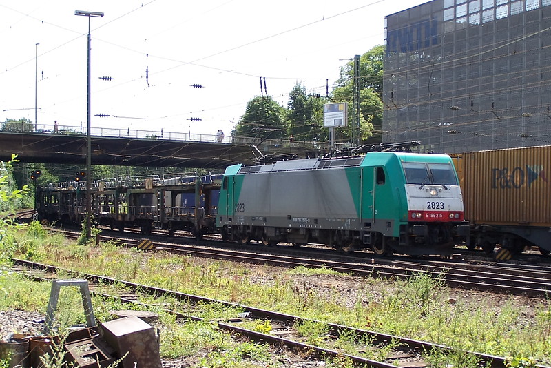 Bombardier 34403 - TRAXX F140 MS - 'E 186 215' - SNCB-NMBS '2823' / Aachen West