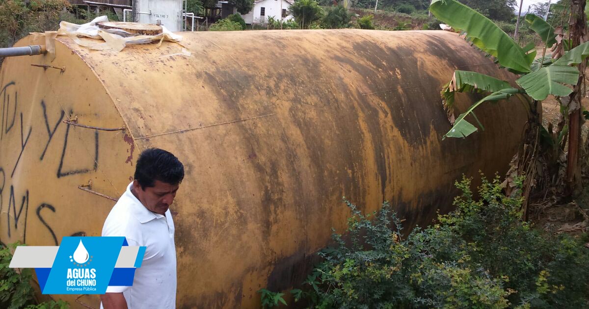 Reparan tanque reservorio del agua potable en el Olimpo