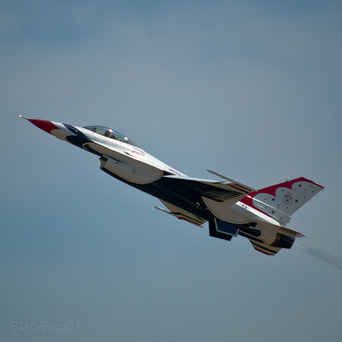 blue sky airplane indianapolis jet indiana airshow thunderbirds usaf d80