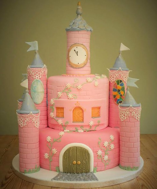 Castle Cake by Claire Borg of Clairsy's Cakes