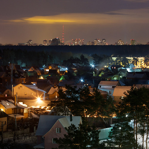 night view kyiv winter chaiky willage landscape sky skyline colorfool cottages houses buildings