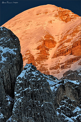 winter sunset italy mountain snow mountains nikon rocks italia neve mountaineering alpi montagna dolomiti tofane marcofrancini arunte marcofranciniphotography