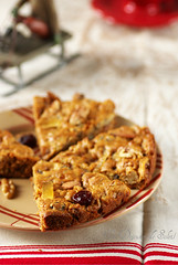 Zelten -
Christmas cake with dried fruits