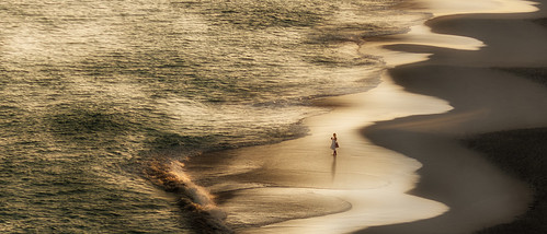 ocean morning summer sun beach sunrise dawn nikon surf carribean richard bahamas denis paradiseisland riupalace