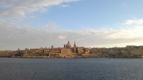 Día 1: Malta (Sliema, St Julians y Paceville con Spinola Bay y Portomasso Tower, Gzira, etc).