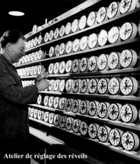 BAYARD, atelier de réglage de réveils, photographie argentique vers 1950 - Photo of Osmoy-Saint-Valery