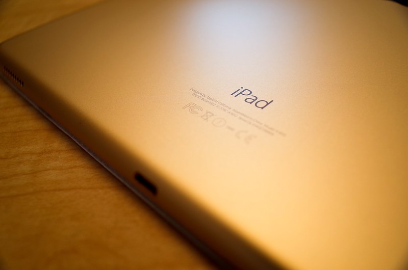iPadPro本体裏面ロゴ