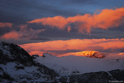 winter mountain sunrise peak rila зима планина българия рила страшно езеро сняг връх вазов изгрез