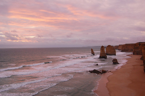 ocean sunset sea travelling water nationalpark rocks waves colours australia victoria greatoceanroad 12apostles portcampbell