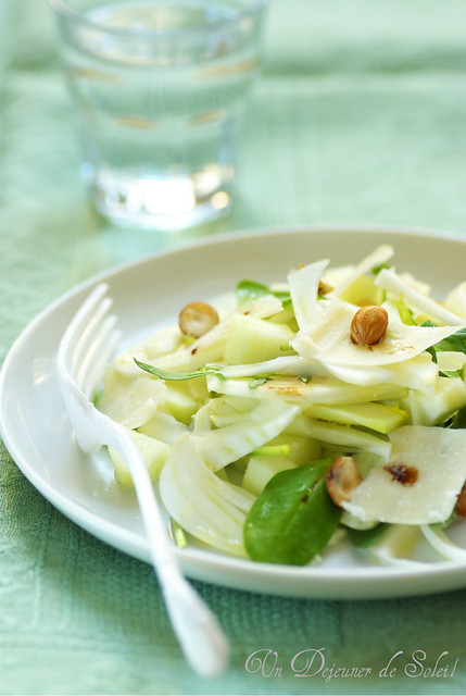 Fennel, pear and parmesan salad with hazelnuts