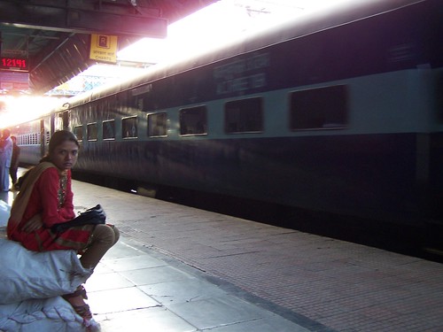 train railwaystation indianpeople