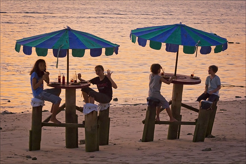 Sunset dinner for the kids at The Beach Bar