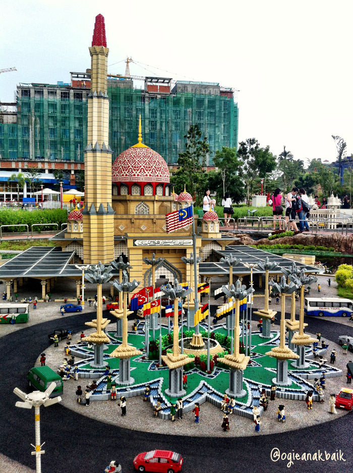 Liburan ke Legoland Malaysia