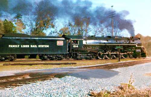 tracks trains railroads steamtrains seaboardcoastlinerailroad glynncountygeorgia seaboardairlinerailroad everettgeorgia familylinessteamspecial everettsubdivision
