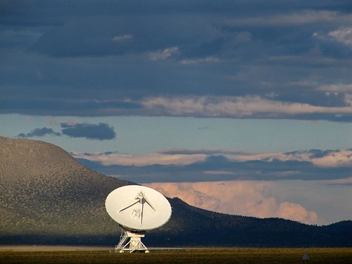 newmexico radio science observatory astronomy antenna socorro magdalena vla verylargearray 25m explored 82feet lplost lparrival