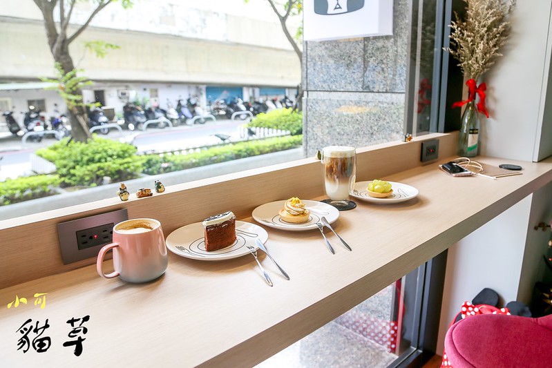 咖啡館︱喝咖啡,貓草手作甜點 @陳小可的吃喝玩樂
