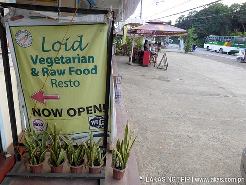 Loid Vegetarian & Raw Food Resto