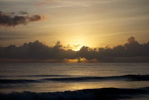 portdouglas australia sunrise queensland sunny clouds wonderful sea sand dagbo touringboy dagboshoots