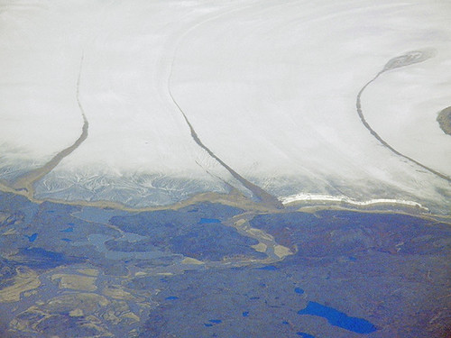 lake canada nature glacier arctic geology glacial geomorphology baffinisland aerialphotograph pangnirtung auyuittuqnationalpark terminalmoraine medialmoraine nunuvut pennyicecap
