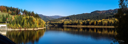 autumn sky panorama lake mountains nature water forest canon landscape eos scenery hill efs wisła 500d eos500d canonefs18200mmf3556is