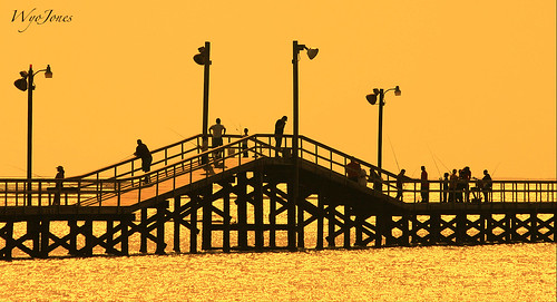 people usa water silhouette yellow gold pier fisherman texas fulton aransasbay aransascounty wyojones fishingpeir