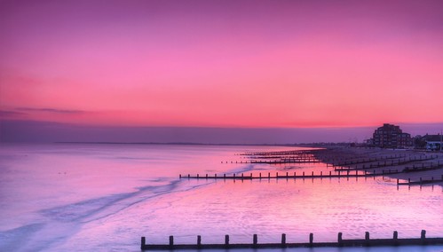 uk longexposure pink sunset sea sky seascape landscape sussex pier westsussex bognorregis groynes bognorpier 2013 amateurphotography 18135mm davidowens canoneos7d