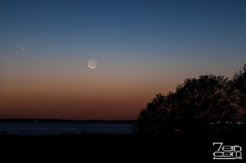 statepark usa moon lake twilight texas unitedstates astro astrophotography somerville astronomy comet brenham texasstatepark lakesomerville overlookpark 2013 panstarrs
