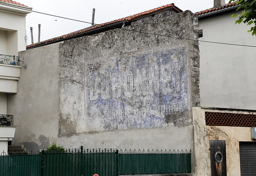 canon nikon pub publicité publicity mur murale peinture peinte france french extérieur wall dubonnet