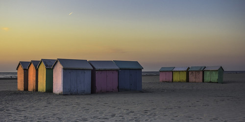 sunset seascape beach colors canon evening sand couleurs sable soir nordpasdecalais plage berck pasdecalais cabines littoral canoneos60d