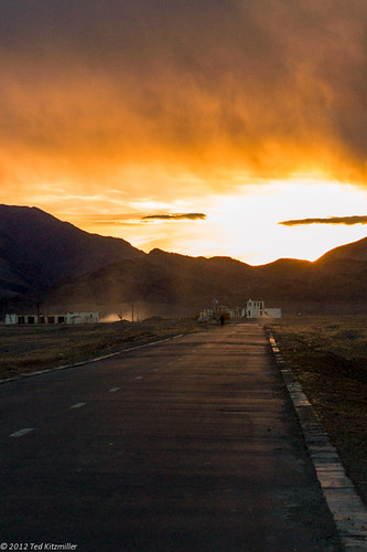 sunset asia mongolia olgii bayanolgii westernmongolia