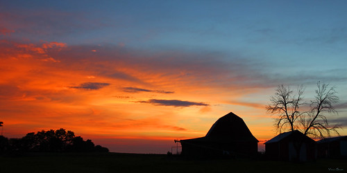 summer sundown sunset oxford ohio farm barn midwest landscape