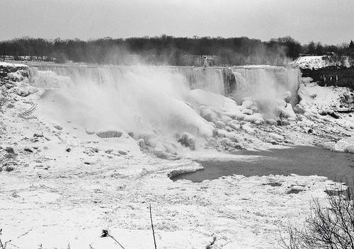 snow canada ice waterfall niagara falls iphone snapseed uploaded:by=flickrmobile flickriosapp:filter=nofilter