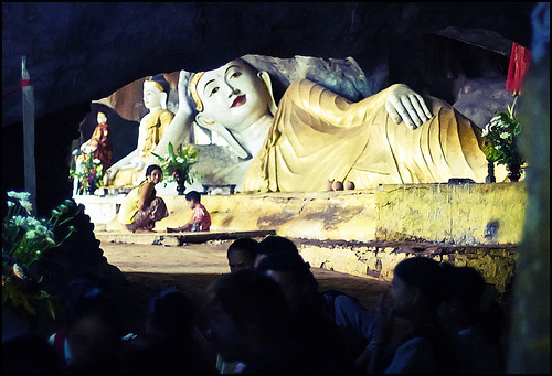 buddha burma myanmar cave burmese birma moulmein birmanie sadan mawlamyaing mawlamyine