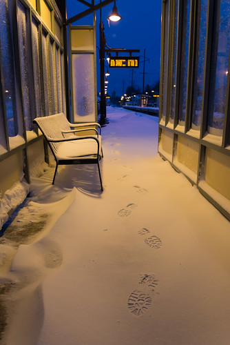 morning winter snow newyork storm sunrise town twilight village nemo platform footprints longisland trainstation february blizzard lirr locustvalley bootprint longislandrailroad 2013