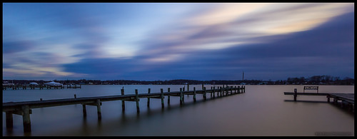longexposure sunset water bulb clouds pier middleriver wilsonpoint