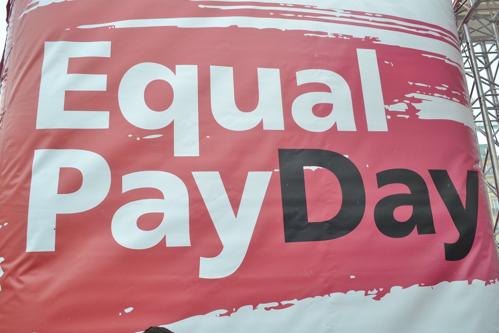 Equal Pay Day: Kundgebung von DGB und Sozialverband vor Brandenburger Tor