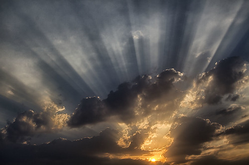 light sun sunlight india clouds sunrise dawn rays sunrays pune raysoflight beautifulmorning frommyterrace