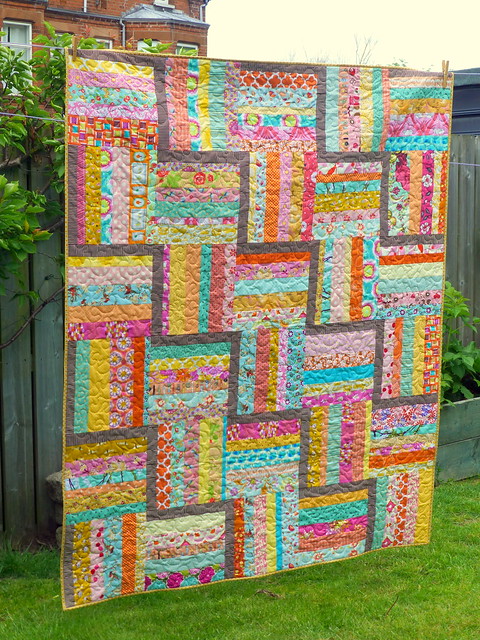 Summer Rail Fence Quilt (Pretty Patches Aug16)