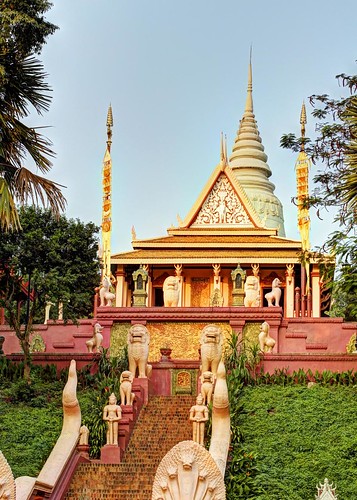 temple shrine cambodia buddha buddhist hill phnompenh wat