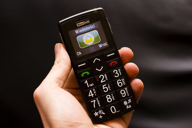 Mobile phone Maxcom 705BB for seniors