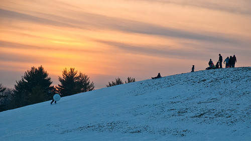 sunset snow silhouette hill indiana sledding goldenhour lawrencecommunitypark