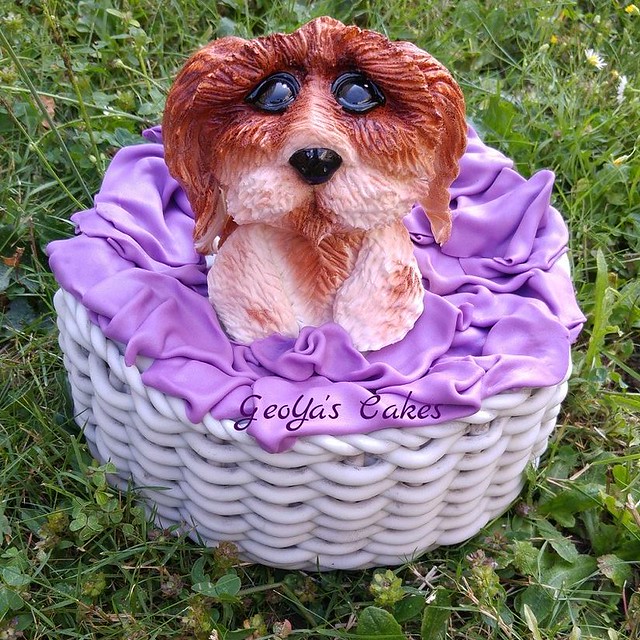 Puppy and Basket Cake of GeoYa's Cakes by Maya Na