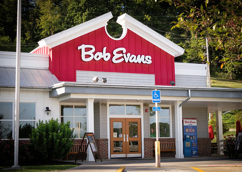 america us usa 2016 retail stores bobevans bobevansfarm farm ohio oh riogrande restaurant first