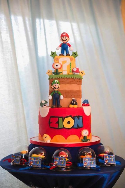Super Mario Themed Cake by Kathleen Salavarria of Kath-Cake