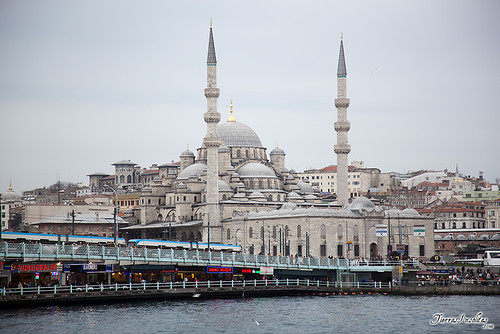 Puente Gálata y Mezquita Nueva (Estambul)