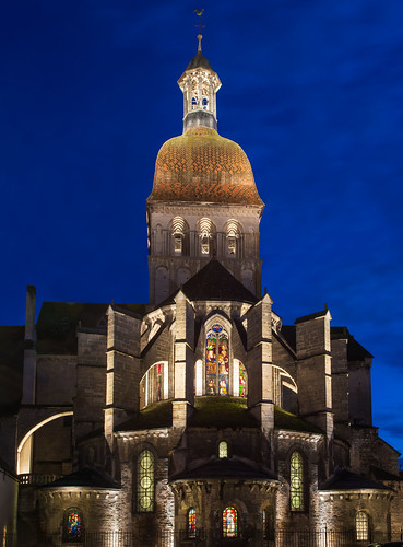 france church night evening burgundy basilica eu notredame soir romanesque bourgogne église beaune collégiale