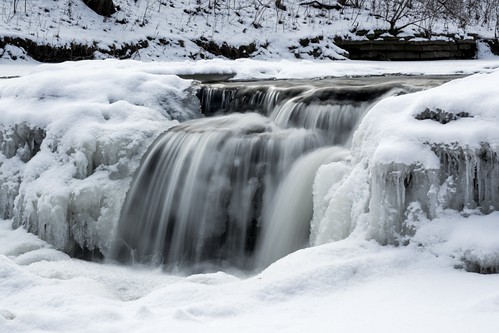 county winter snow ice forest landscape waterfall illinois long exposure dupage glen il preserve lemont