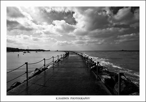 uk sea england sky storm beach water clouds canon eos mono bay kent sand britain south sigma east 1020mm herne hernebay 60d