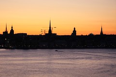 Sweden_Stockholm_Gamla-Stan-sunset2_Fjallgatan_20090820_EOS40D_1762
